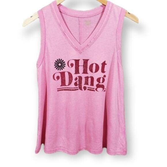 True Craft Tops - True craft NWT sleeveless "Hot Dang" graphic t-shirt junior's size large